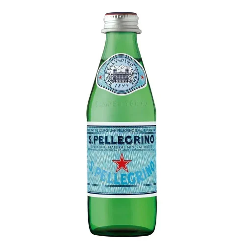 San Pellegrino apă minerală naturală slab carbogazoasă, 250ml